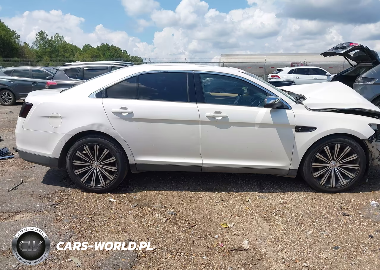 2017 Ford Taurus Limited VIN:1FAHP2F83HG125865 - 14