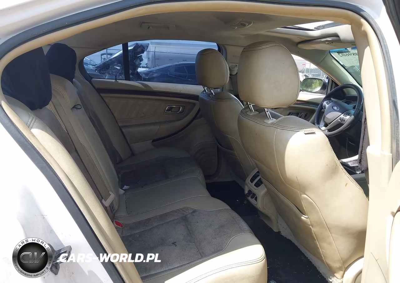 2017 Ford Taurus Limited VIN:1FAHP2F83HG125865 - 8