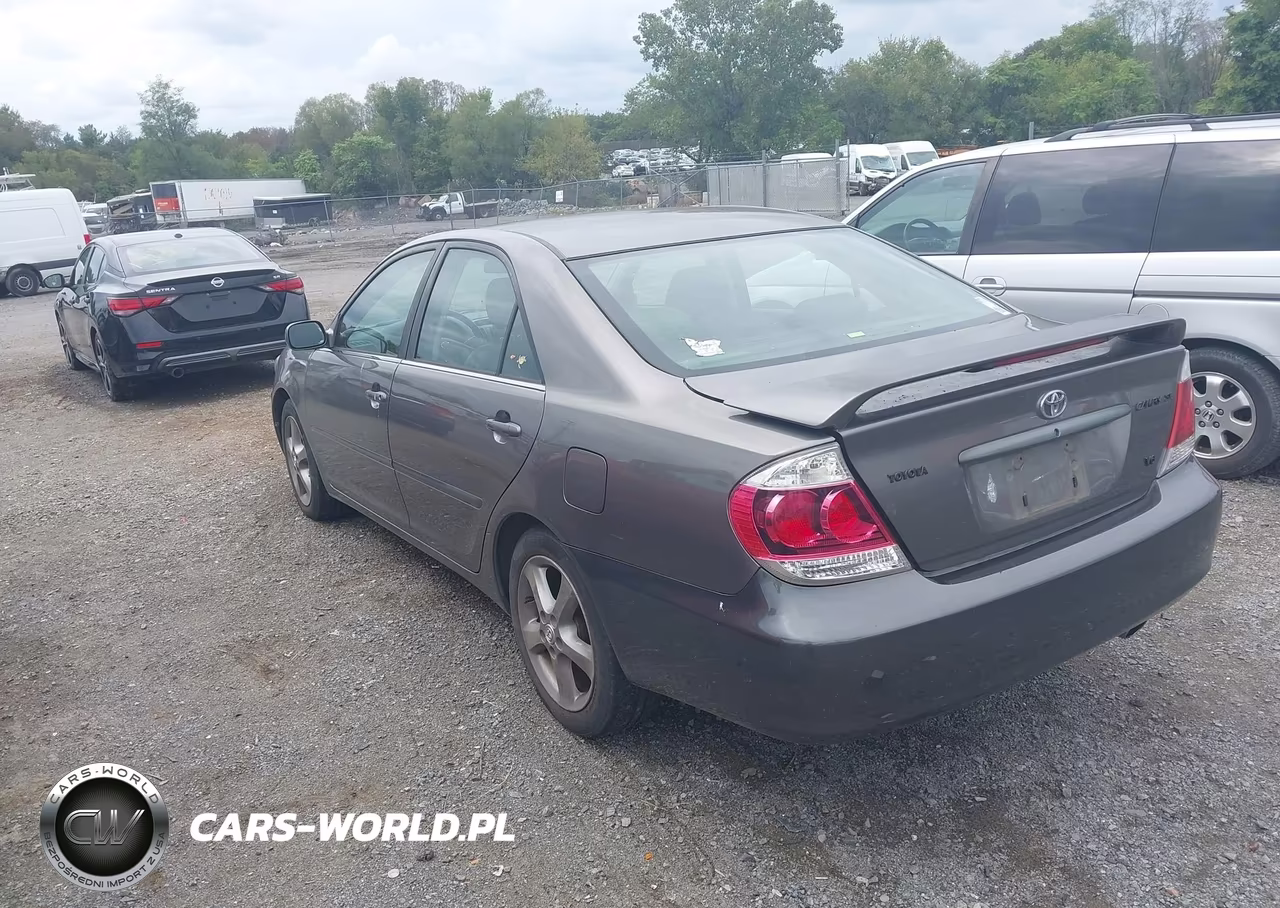 2006 Toyota Camry Se V6 VIN:JTDBA30K460026635 - 3