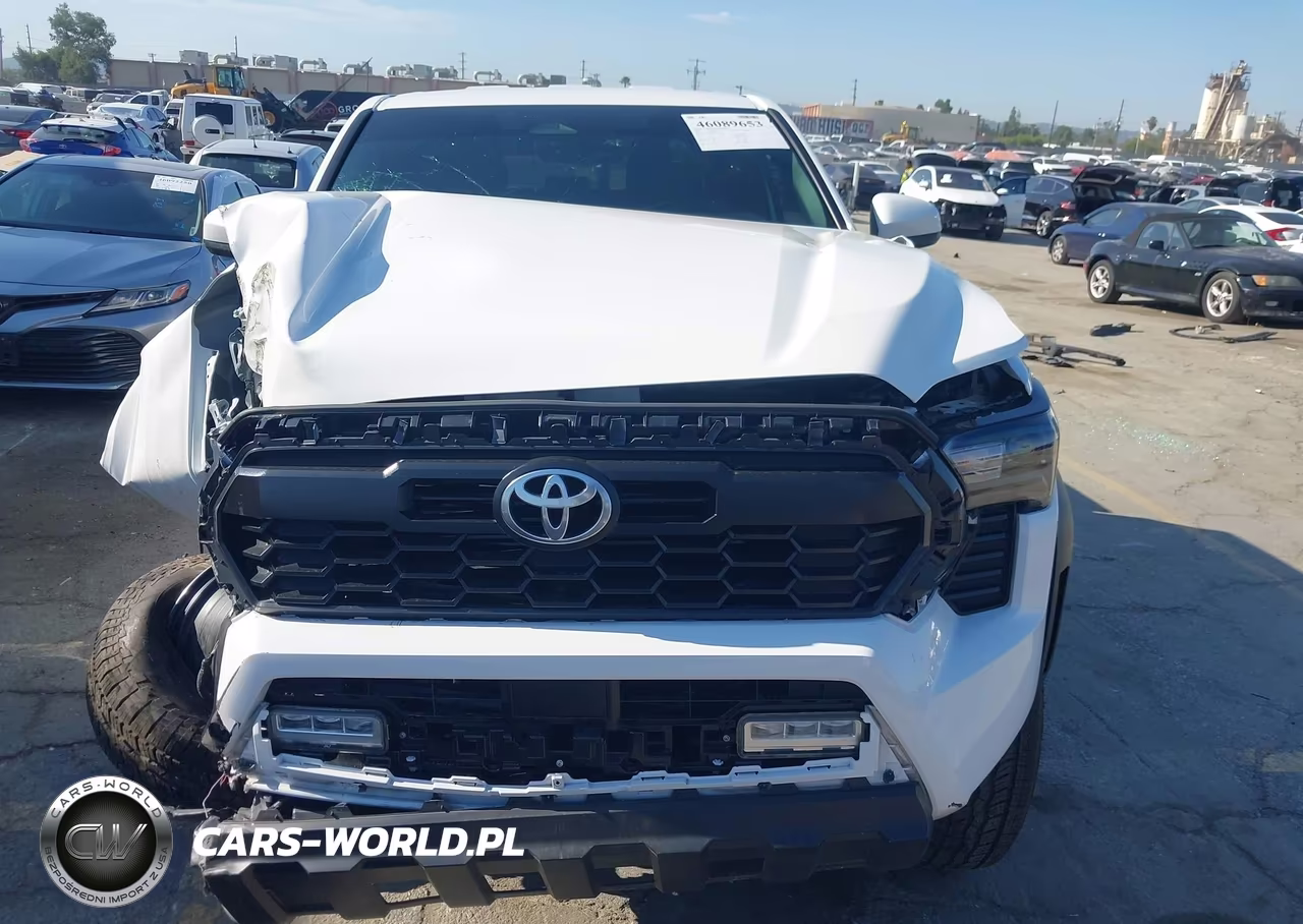 2025 Toyota Tacoma Hybrid Trd Off Road VIN:3TYLC5LN5ST022587 - 13
