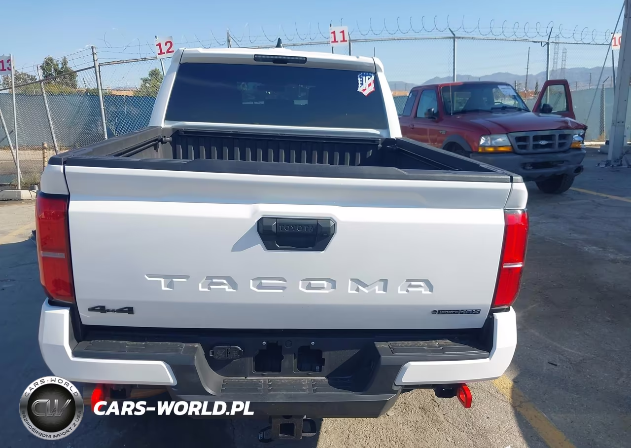 2025 Toyota Tacoma Hybrid Trd Off Road VIN:3TYLC5LN5ST022587 - 17