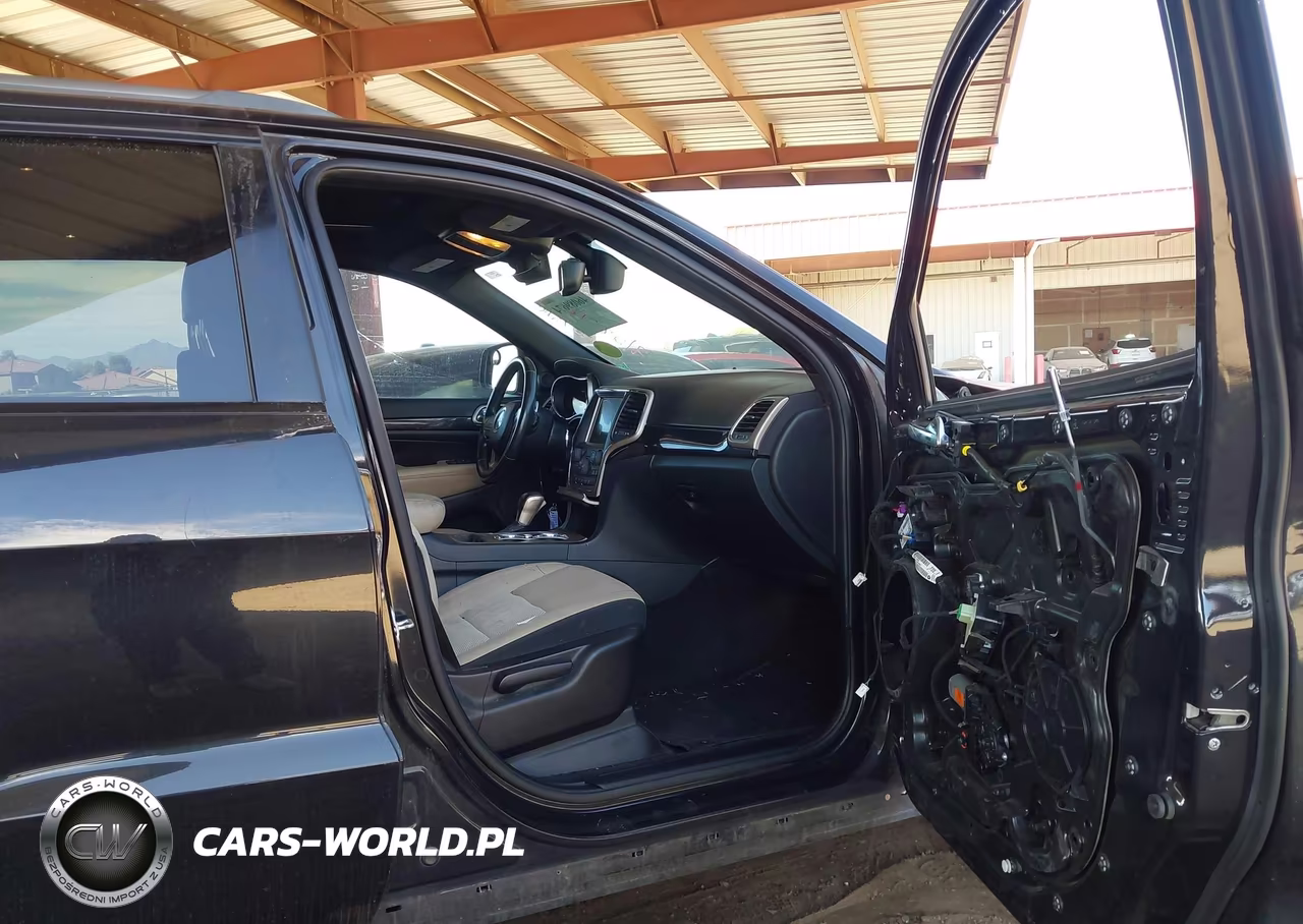 2016 Jeep Grand Cherokee 75Th Anniversary VIN:1C4RJEAG4GC359941 - 5