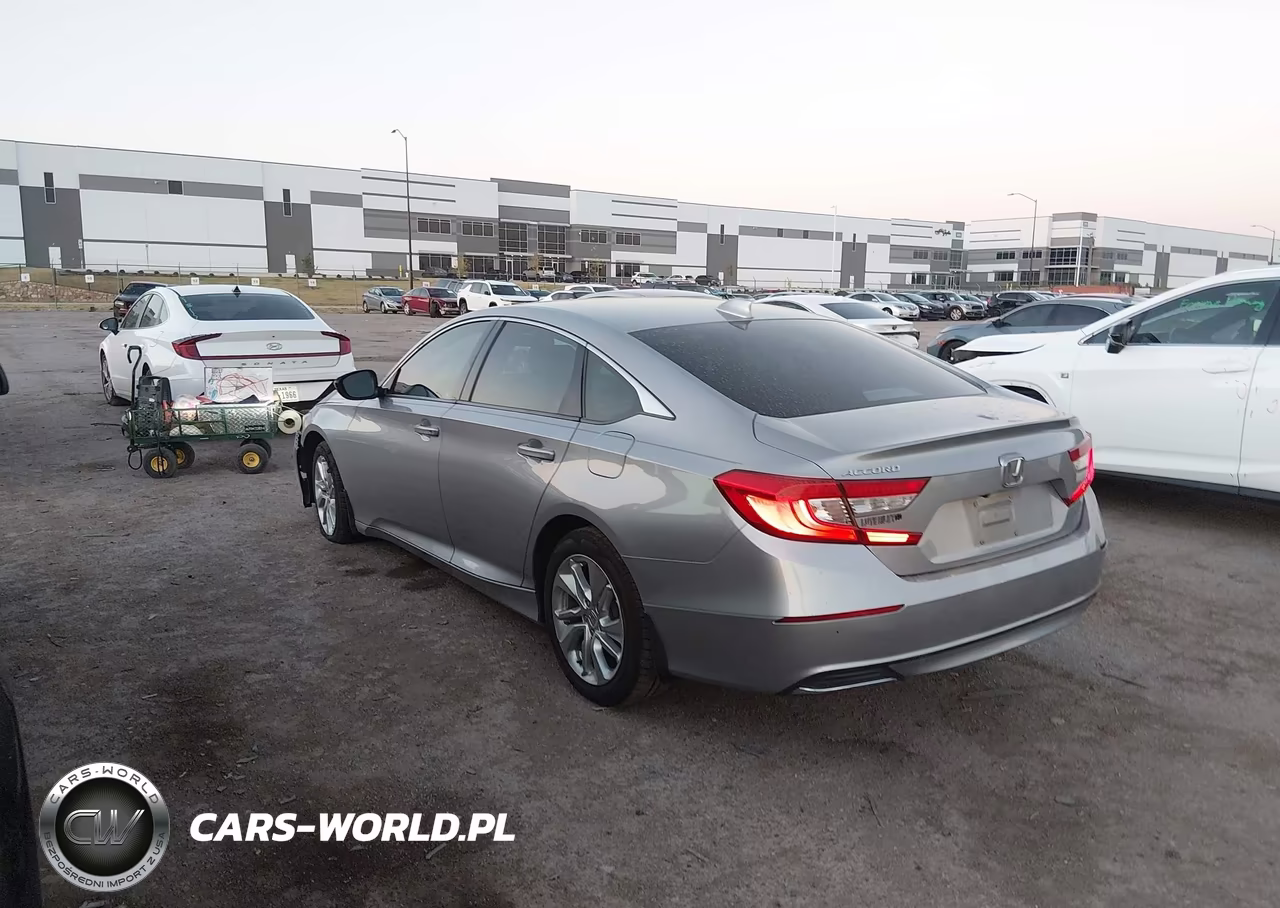 2018 Honda Accord Lx VIN:1HGCV1F19JA084644 - 3