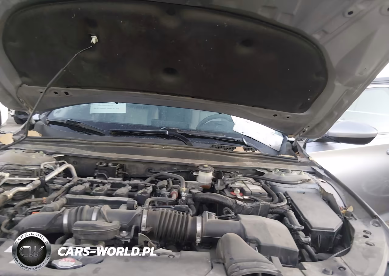 2018 Honda Accord Lx VIN:1HGCV1F19JA084644 - 9