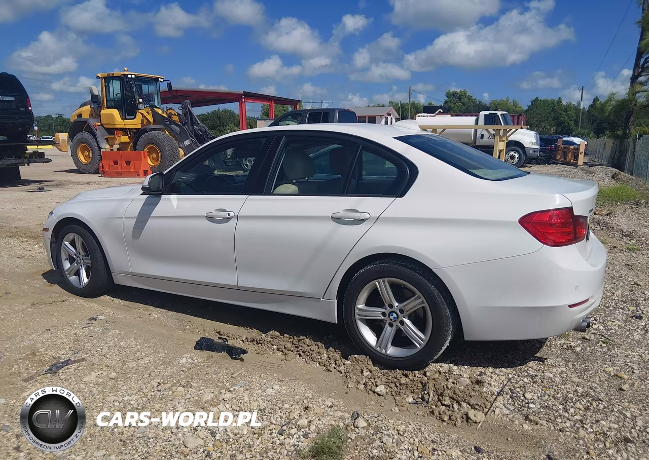 2013 BMW 328I xDrive VIN:WBA3B3C54DJ975906 - 14