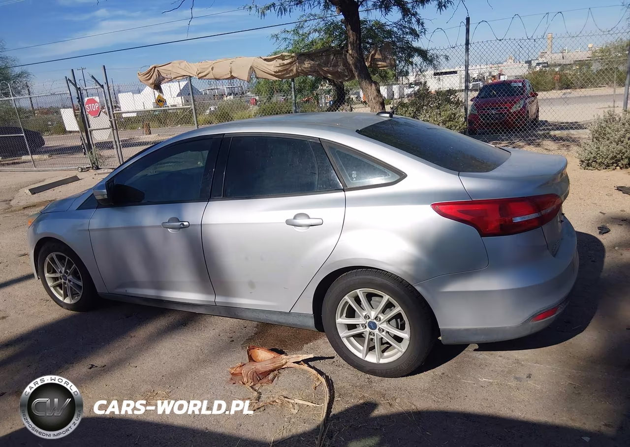 2015 Ford Focus Se VIN:1FADP3F26FL269964 - 14