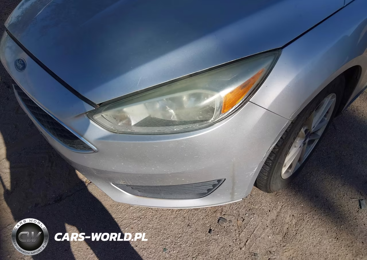 2015 Ford Focus Se VIN:1FADP3F26FL269964 - 6