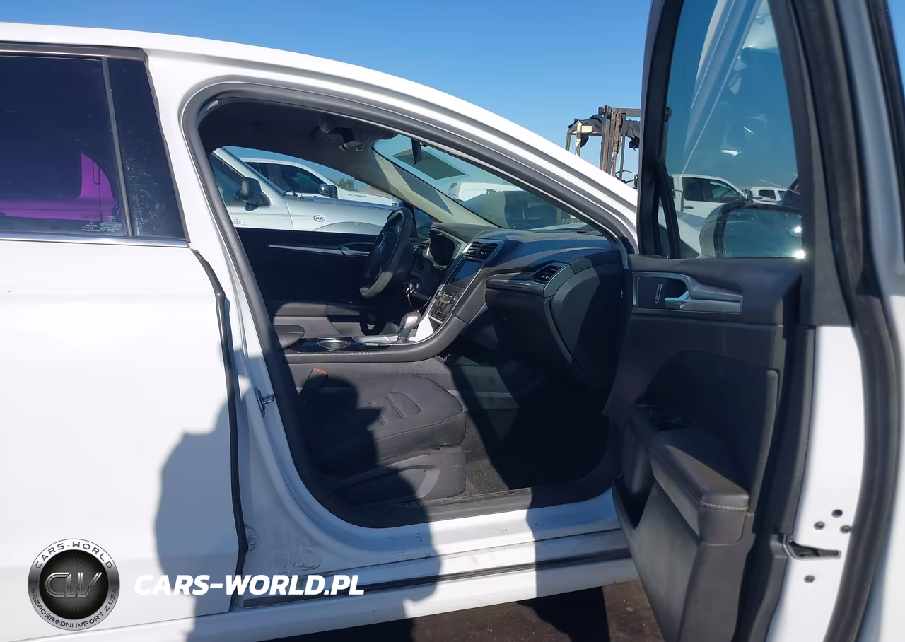 2013 Ford Fusion Hybrid Se VIN:3FA6P0LU8DR237366 - 5