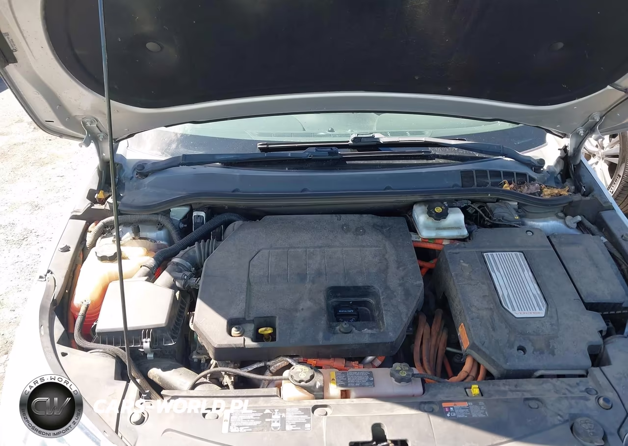 2014 Chevrolet Volt VIN:1G1RE6E47EU171652 - 10
