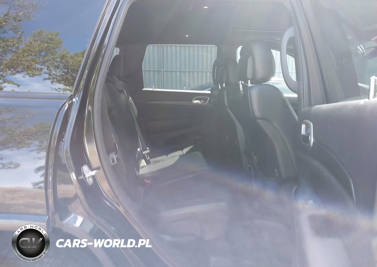 2018 Jeep Grand Cherokee Altitude 4X4 VIN:1C4RJFAGXJC256536 - 8