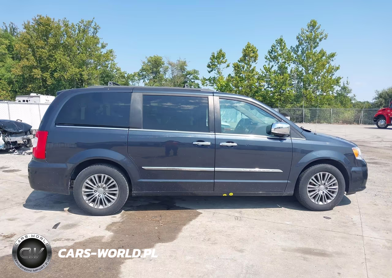 2014 Chrysler Town & Country Touring-L VIN:2C4RC1CG0ER237212 - 13