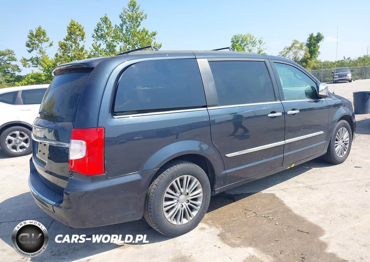 2014 Chrysler Town & Country Touring-L VIN:2C4RC1CG0ER237212 - 4