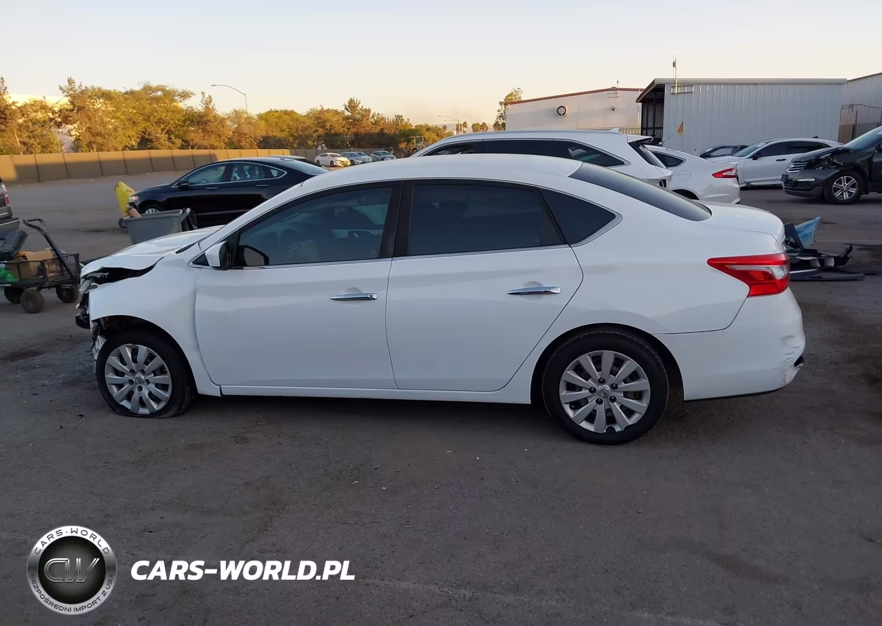 2016 Nissan Sentra S VIN:3N1AB7APXGY280869 - 17