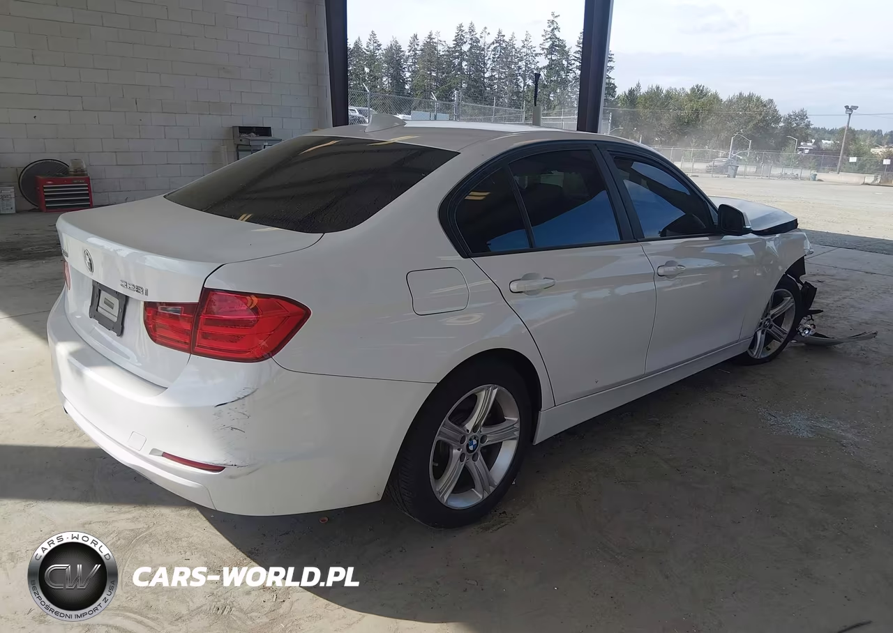 2014 BMW 328I xDrive VIN:WBA3B5G59ENS10349 - 4