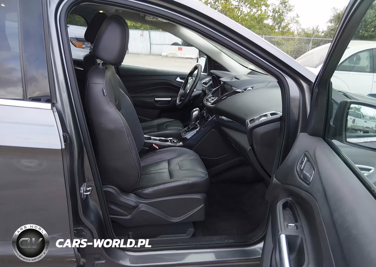 2013 Ford Escape Titanium VIN:1FMCU0J94DUC14403 - 4