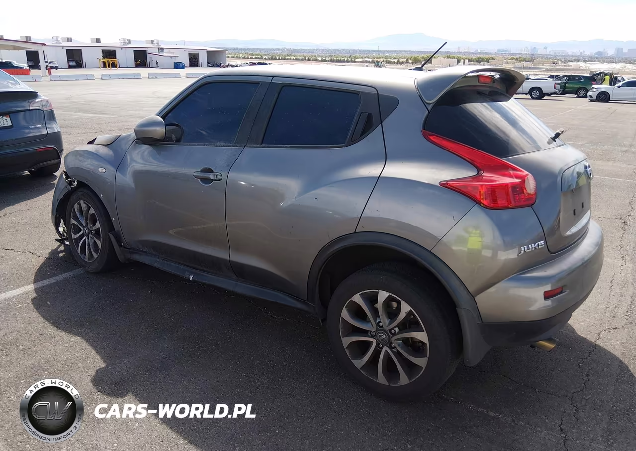 2013 Nissan Juke S VIN:JN8AF5MR2DT208205 - 3
