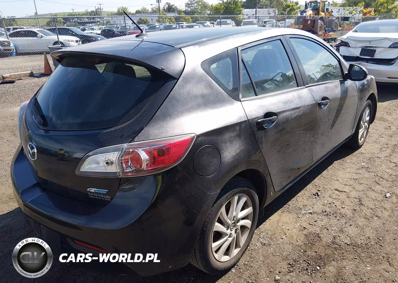 2013 Mazda Mazda3 I Touring VIN:JM1BL1LP0D1781505 - 4