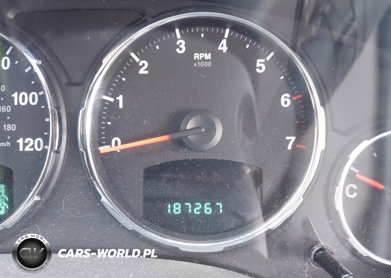 2008 Jeep Liberty Limited Edition VIN:1J8GN58K38W204179 - 16