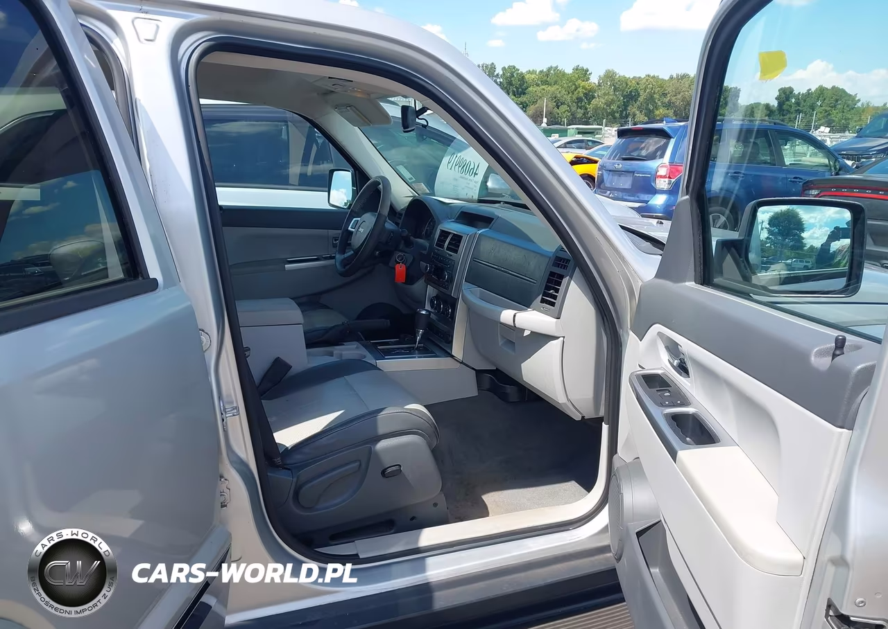 2008 Jeep Liberty Limited Edition VIN:1J8GN58K38W204179 - 5
