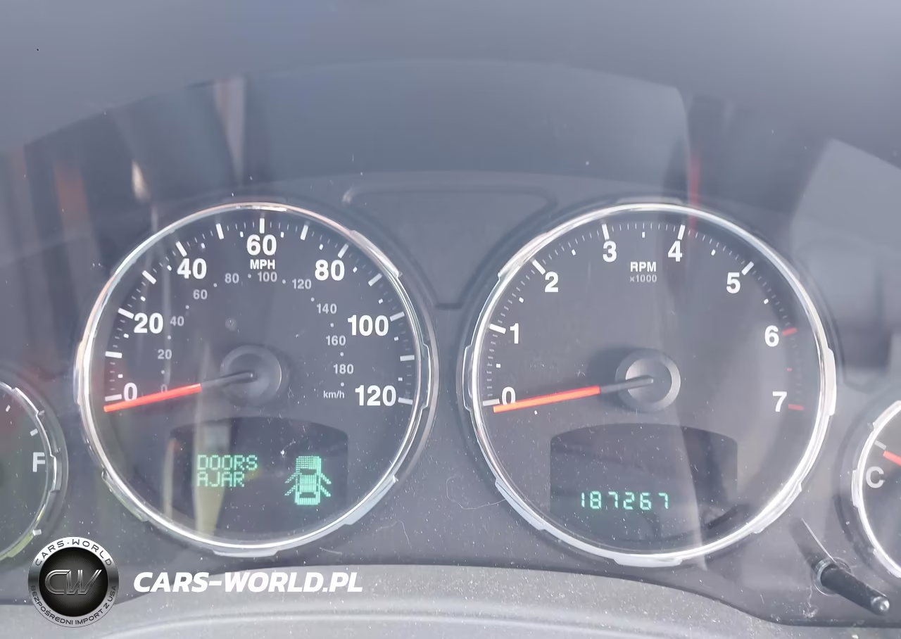 2008 Jeep Liberty Limited Edition VIN:1J8GN58K38W204179 - 7