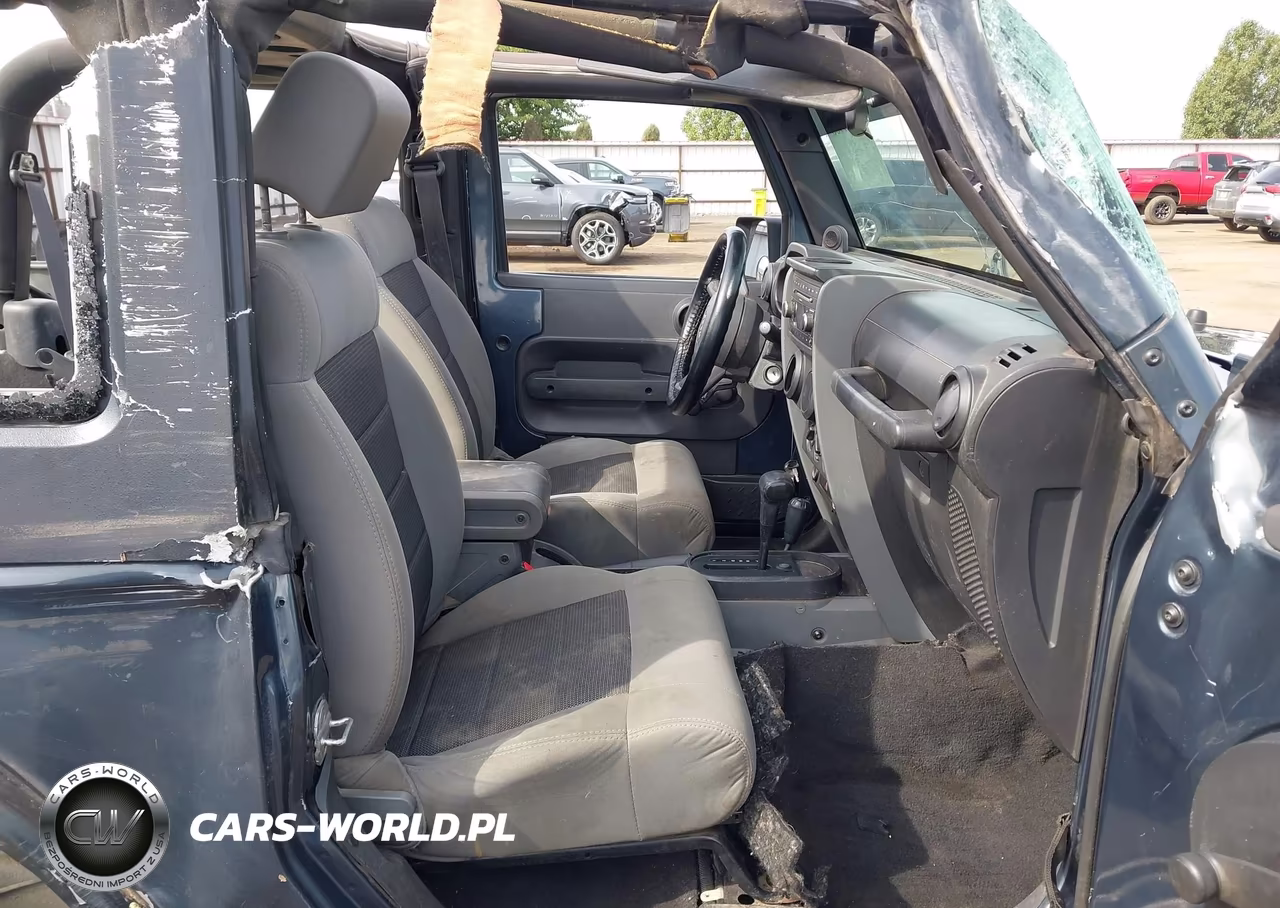 2008 Jeep Wrangler X VIN:1J4FA24178L633699 - 5