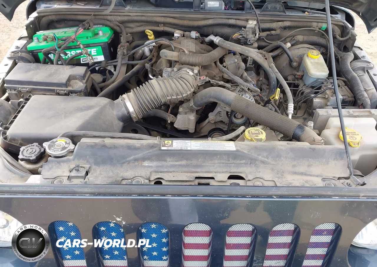 2008 Jeep Wrangler X VIN:1J4FA24178L633699 - 9