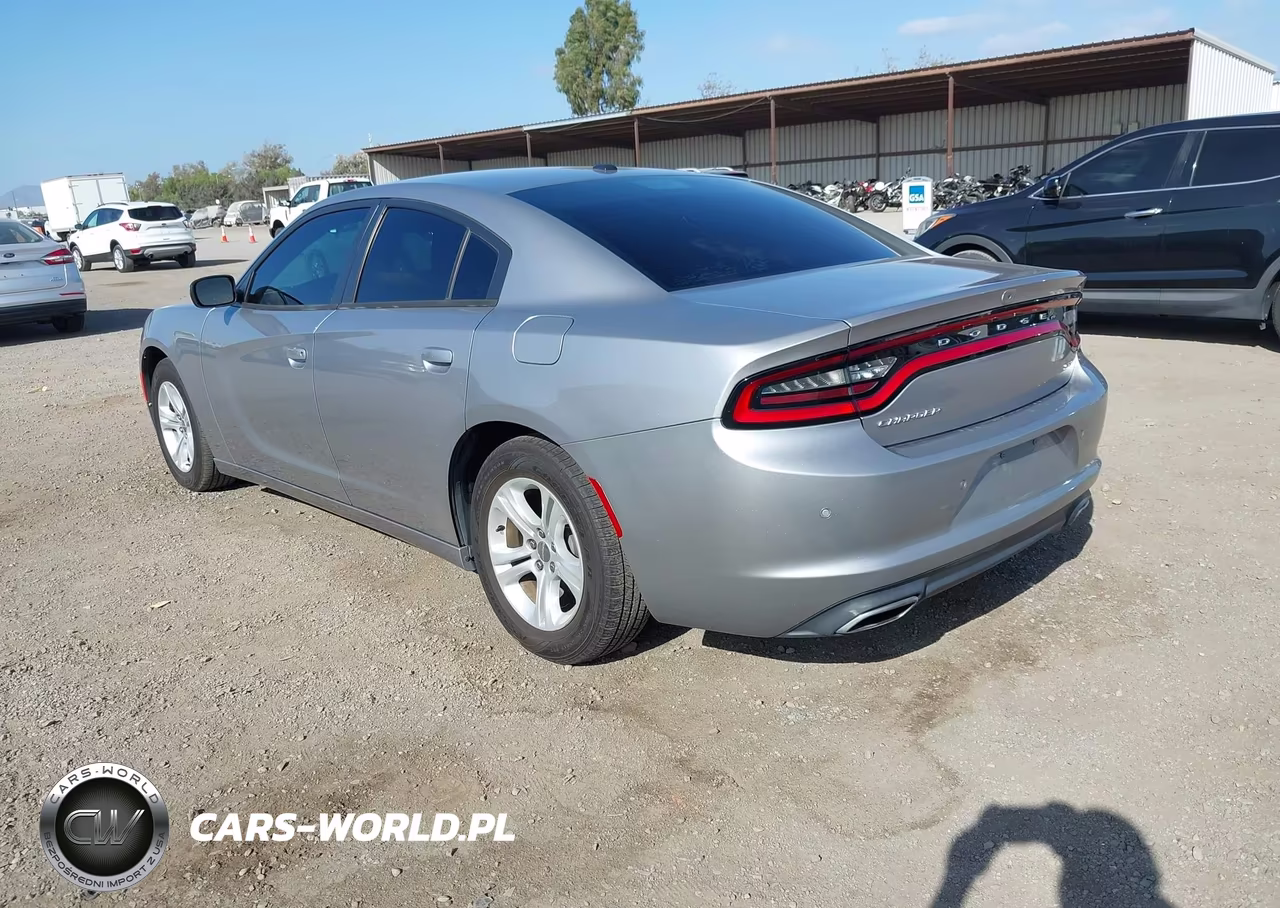 2018 Dodge Charger Sxt Rwd VIN:2C3CDXBG6JH303550 - 3
