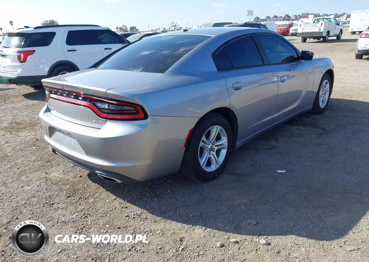 2018 Dodge Charger Sxt Rwd VIN:2C3CDXBG6JH303550 - 4