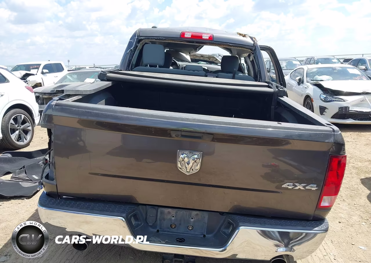 2019 Ram 1500 Classic Tradesman 4X4 5'7 Box VIN:1C6RR7KT5KS742891 - 16