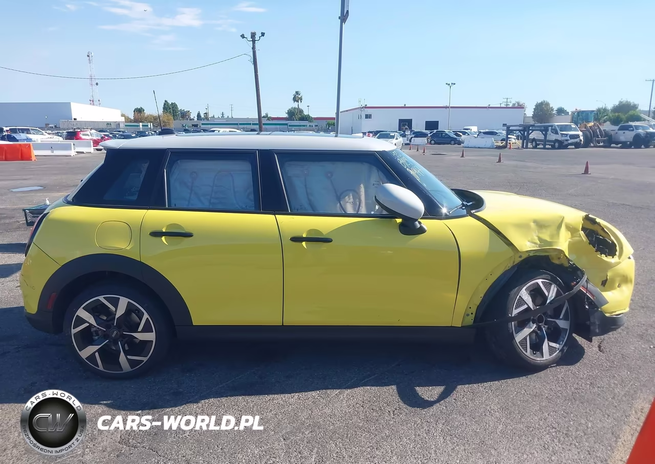 2025 Mini Hardtop Cooper S VIN:WMW53GD05S2X09477 - 13