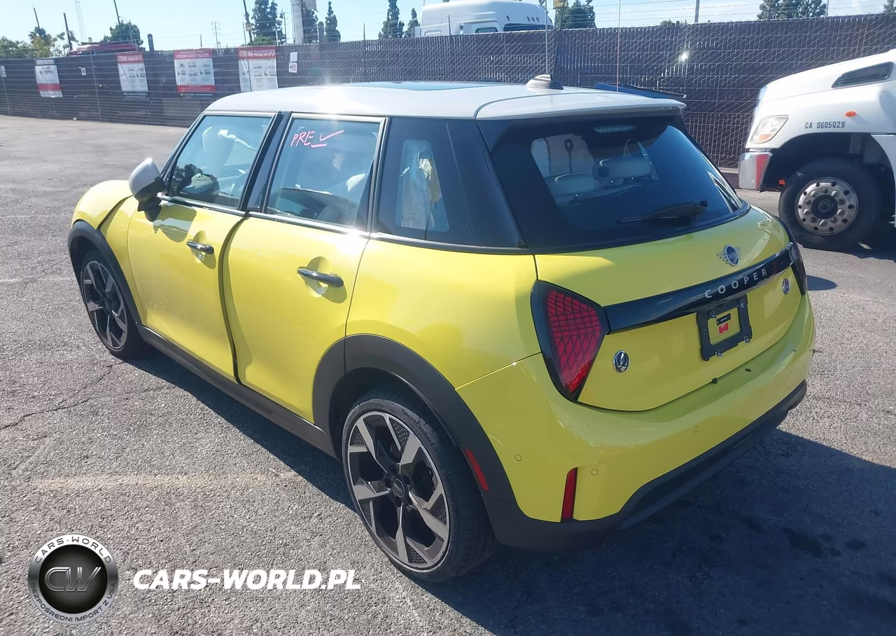 2025 Mini Hardtop Cooper S VIN:WMW53GD05S2X09477 - 3