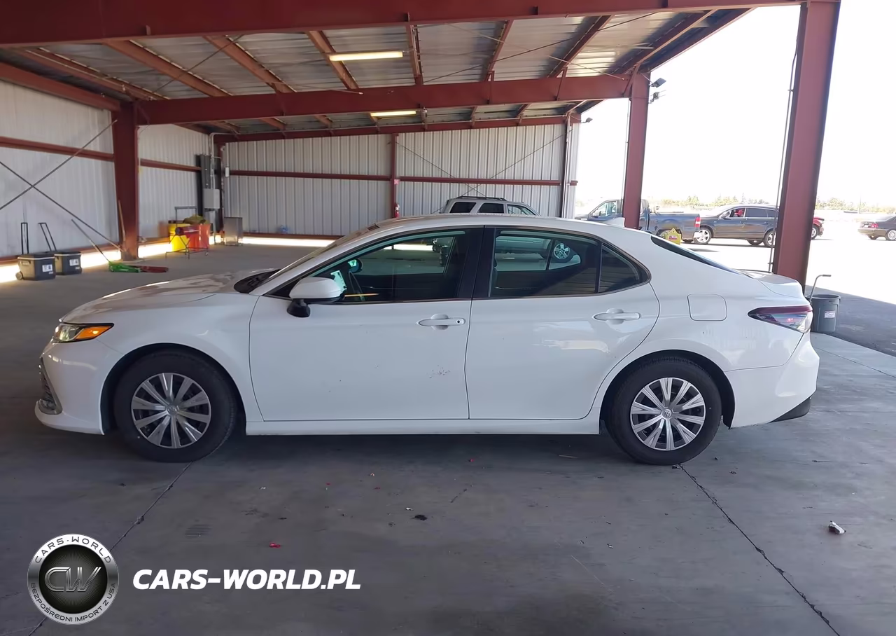 2022 Toyota Camry Le Hybrid VIN:4T1C31AK1NU598508 - 14