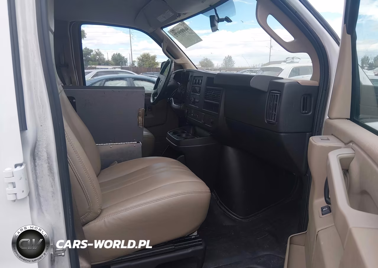 2023 GMC Savana Cargo Rwd 2500 Regular Wheelbase Work Van VIN:1GTW7AFP9P1102756 - 5