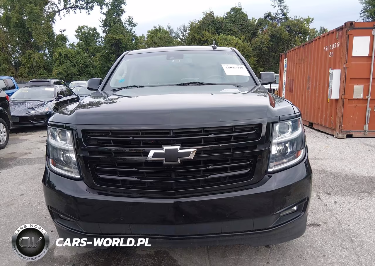 2018 Chevrolet Suburban Premier VIN:1GNSKJKC8JR391516 - 12