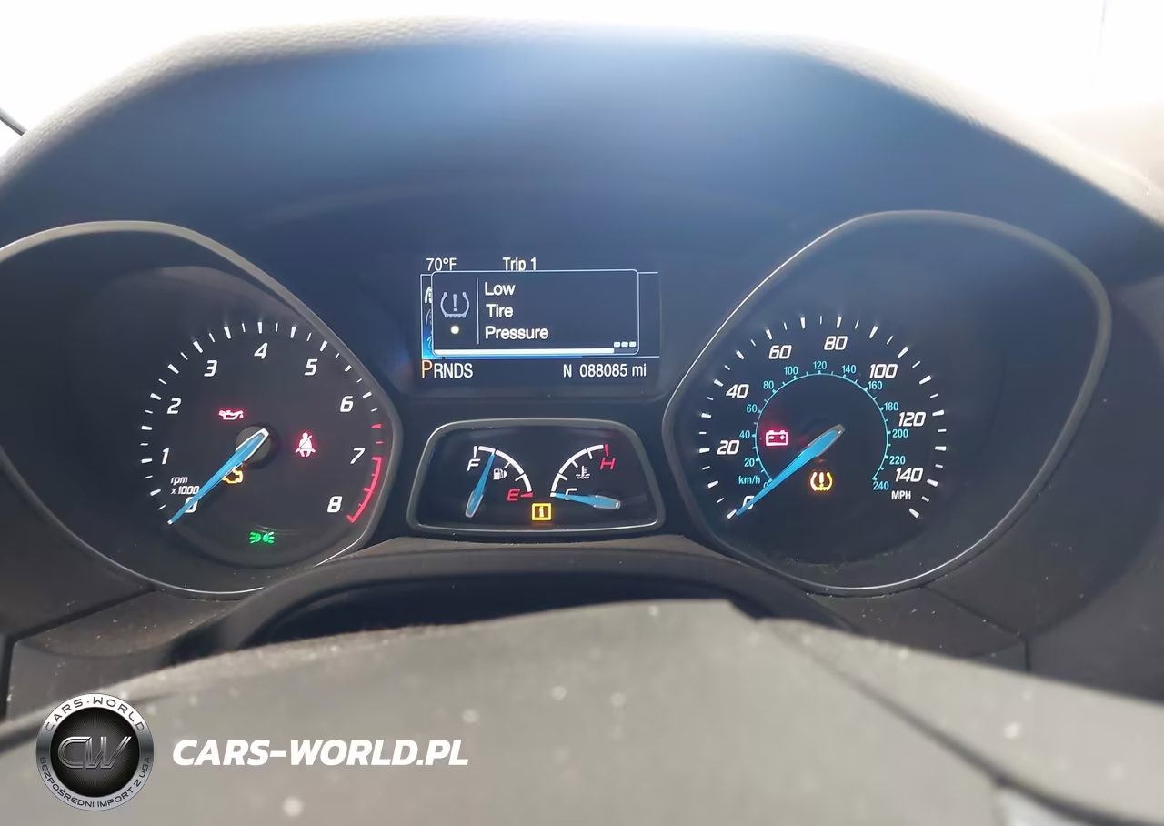 2014 Ford Focus Titanium VIN:1FADP3N27EL175916 - 7