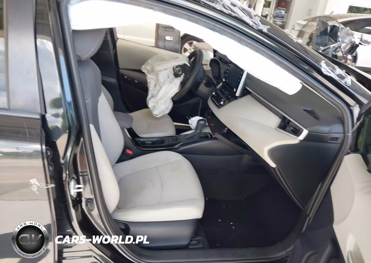 2020 Toyota Corolla Le VIN:JTDHPRAE9LJ043313 - 5