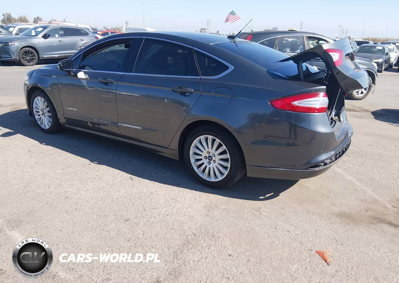 2015 Ford Fusion Hybrid Se VIN:3FA6P0LU9FR183529 - 3