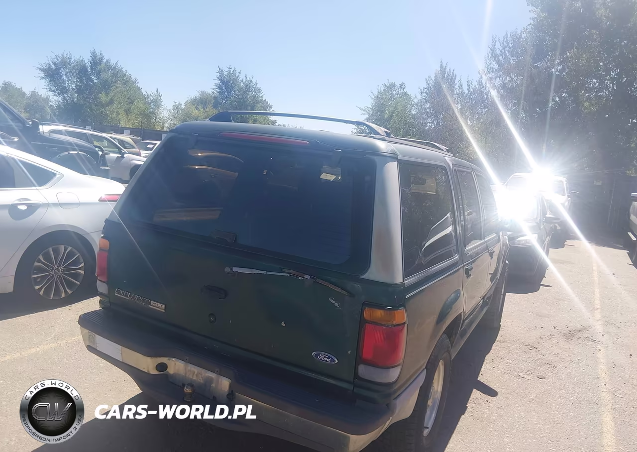 1997 Ford Explorer Eddie Bauer-Limited-Xl-Xlt VIN:1FMDU34E6VZA19390 - 4
