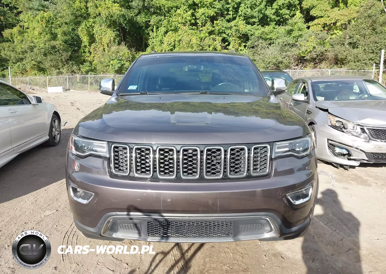 2020 Jeep Grand Cherokee Limited 4X4 VIN:1C4RJFBG2LC110441 - 11