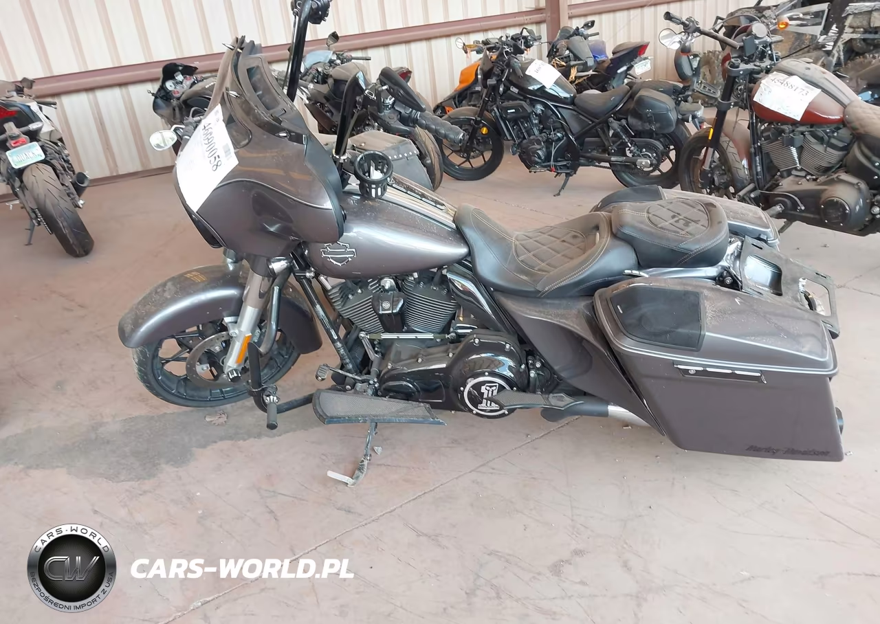 2014 Harley-Davidson Flhx Street Glide VIN:1HD1KBM14EB694411 - 13