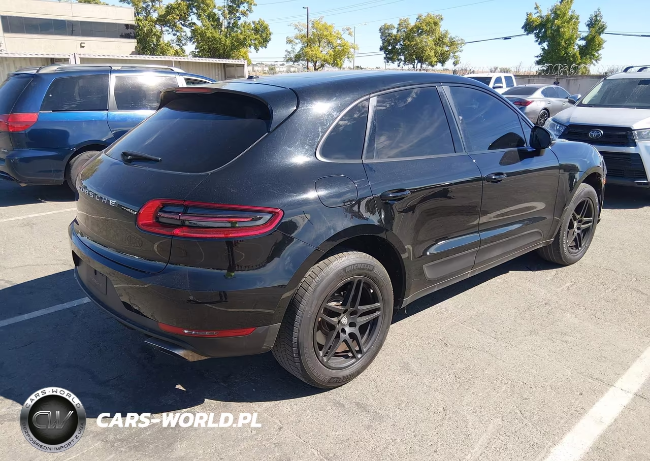 2018 Porsche Macan VIN:WP1AA2A52JLB21098 - 4