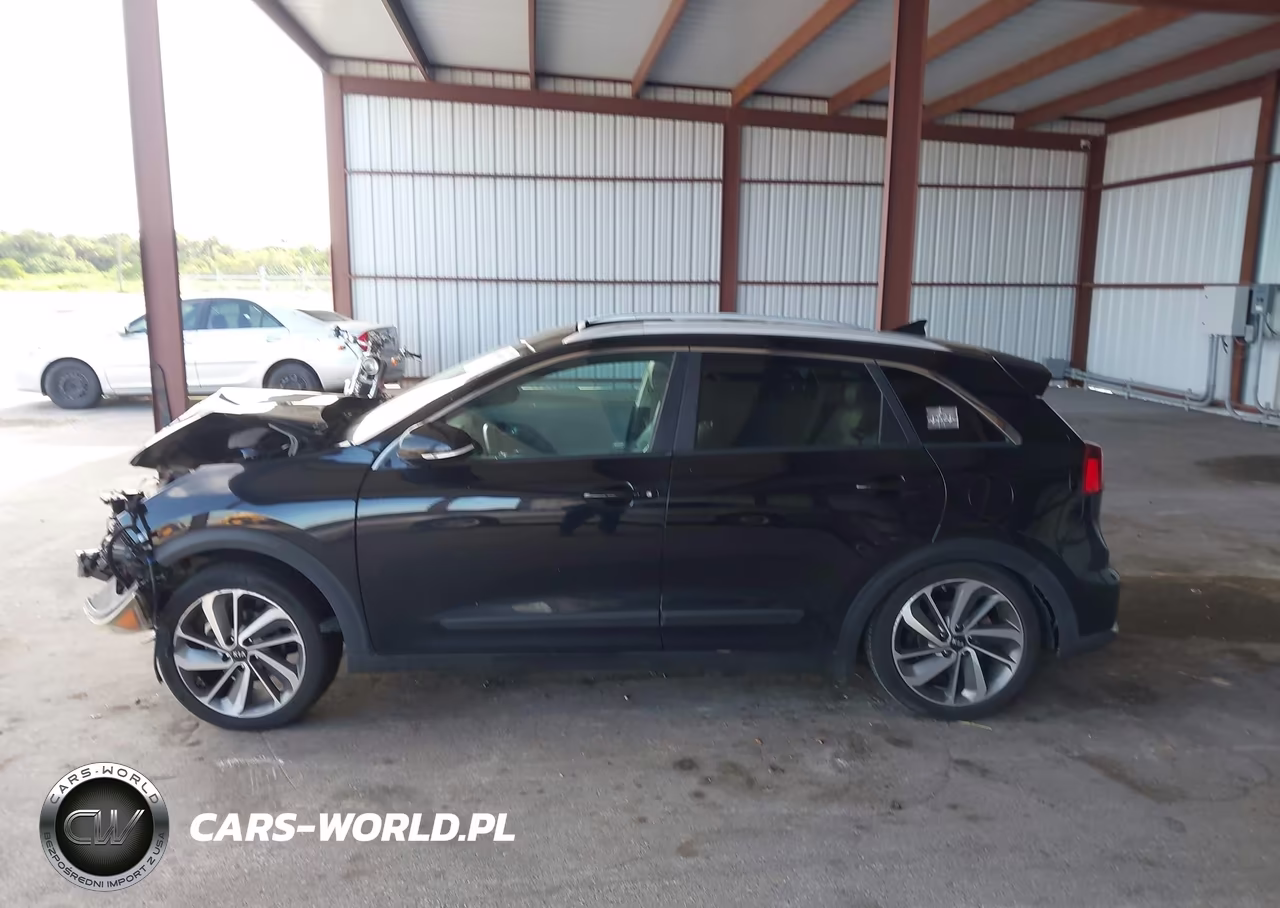 2019 Kia Niro Touring VIN:KNDCE3LC1K5222204 - 14