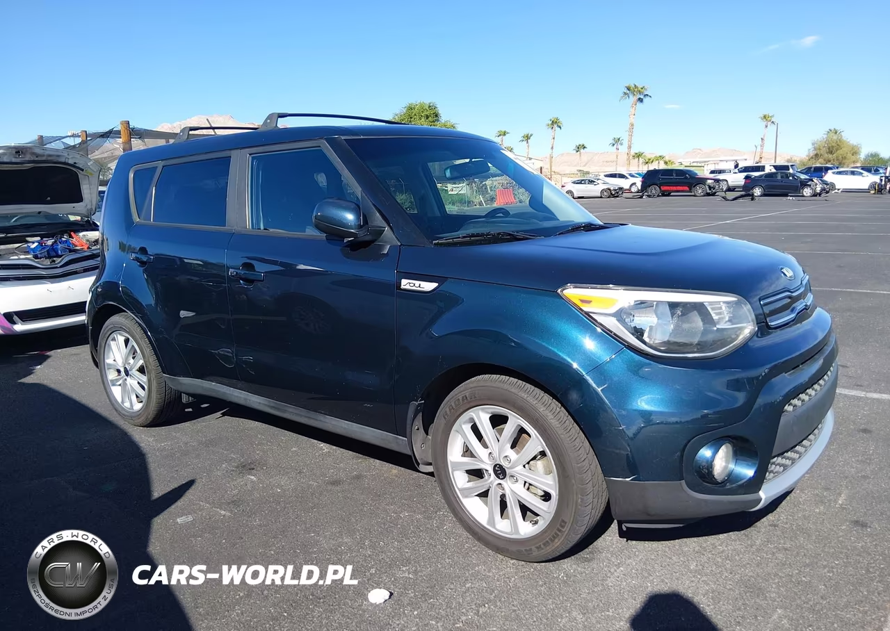 2017 Kia Soul + VIN:KNDJP3A50H7461973 - 6