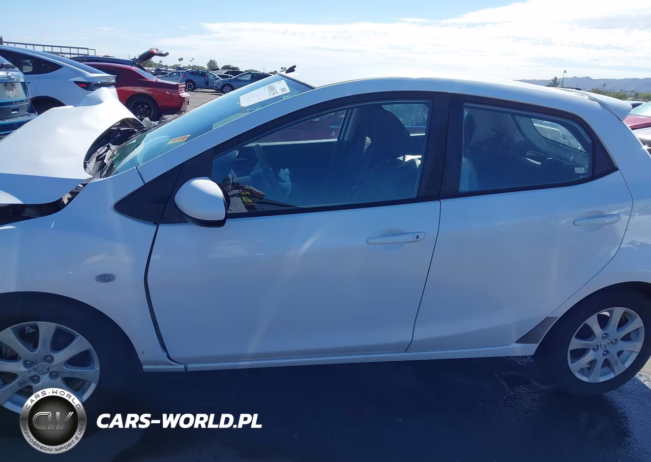 2012 Mazda Mazda2 Touring VIN:JM1DE1LY9C0136917 - 14