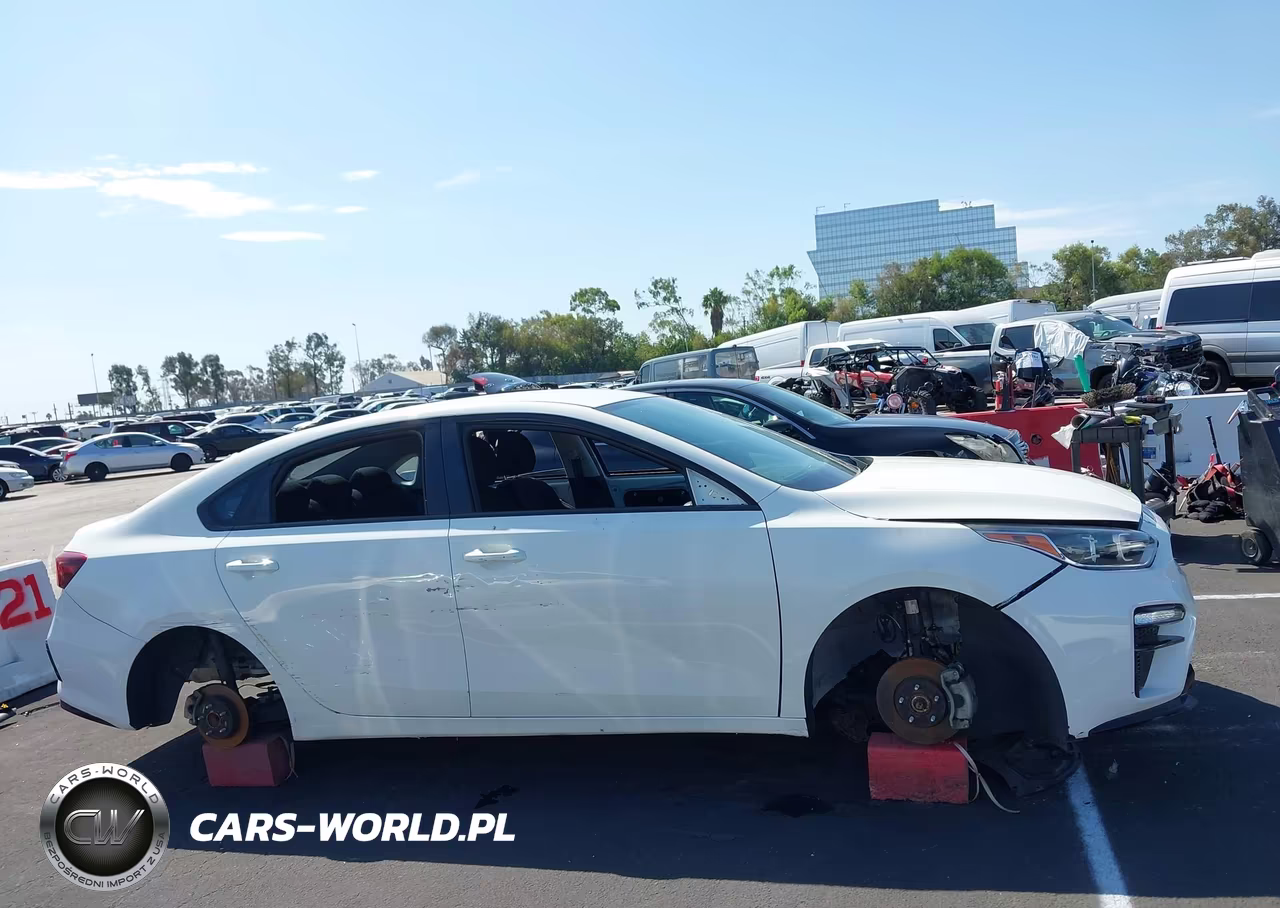 2021 Kia Forte Lxs VIN:3KPF24AD7ME272510 - 14