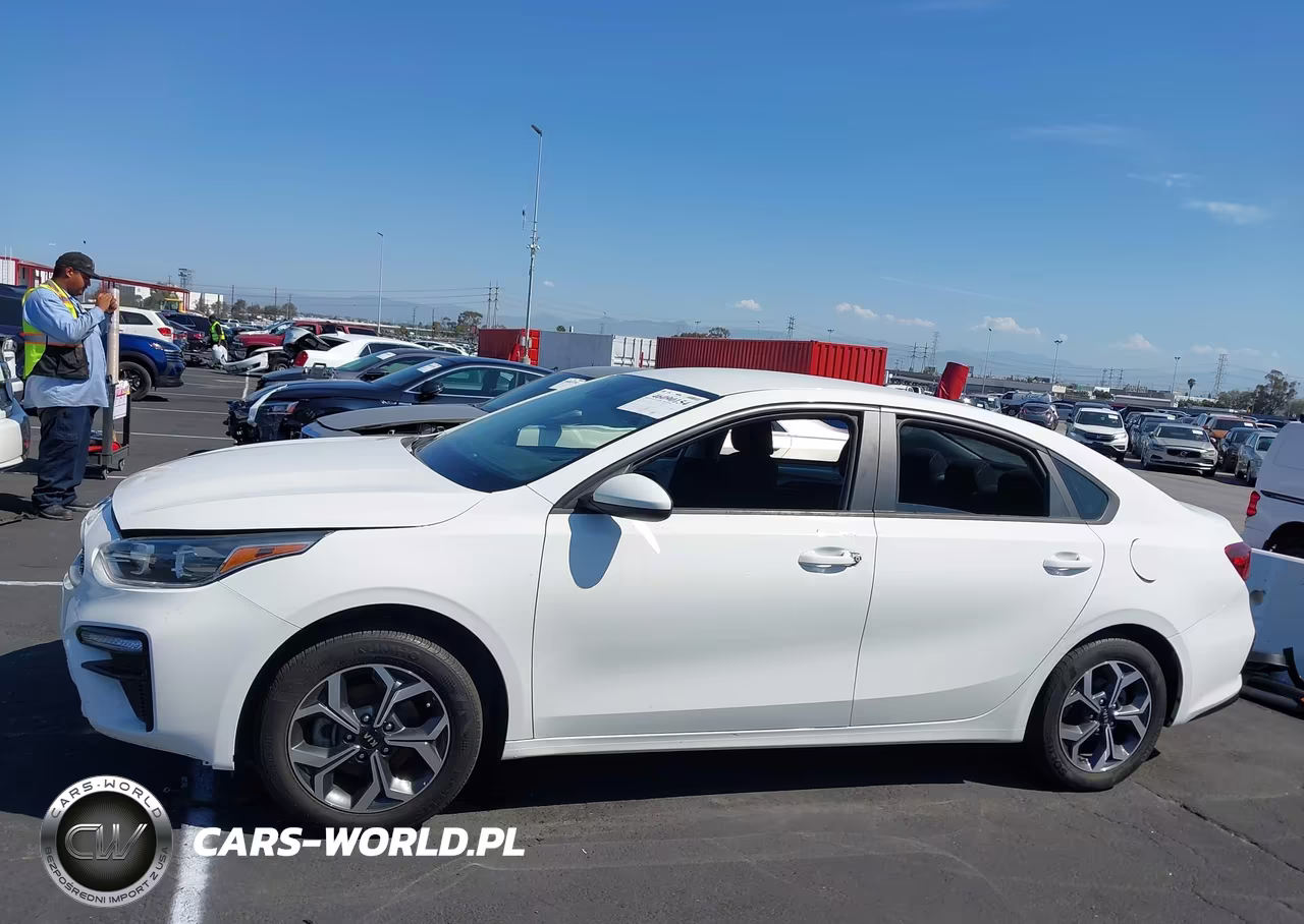 2021 Kia Forte Lxs VIN:3KPF24AD7ME272510 - 15