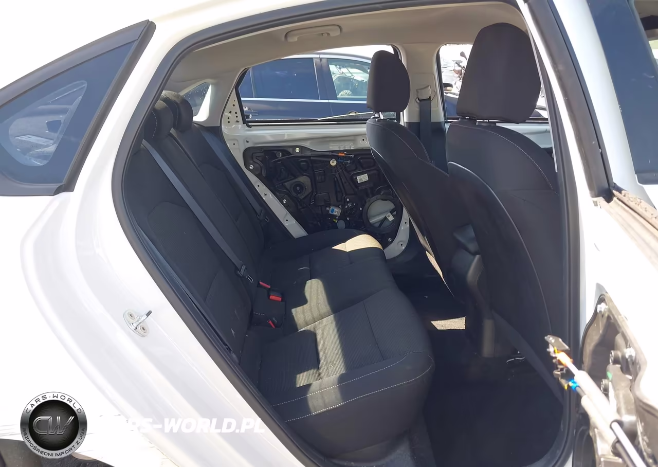 2021 Kia Forte Lxs VIN:3KPF24AD7ME272510 - 8