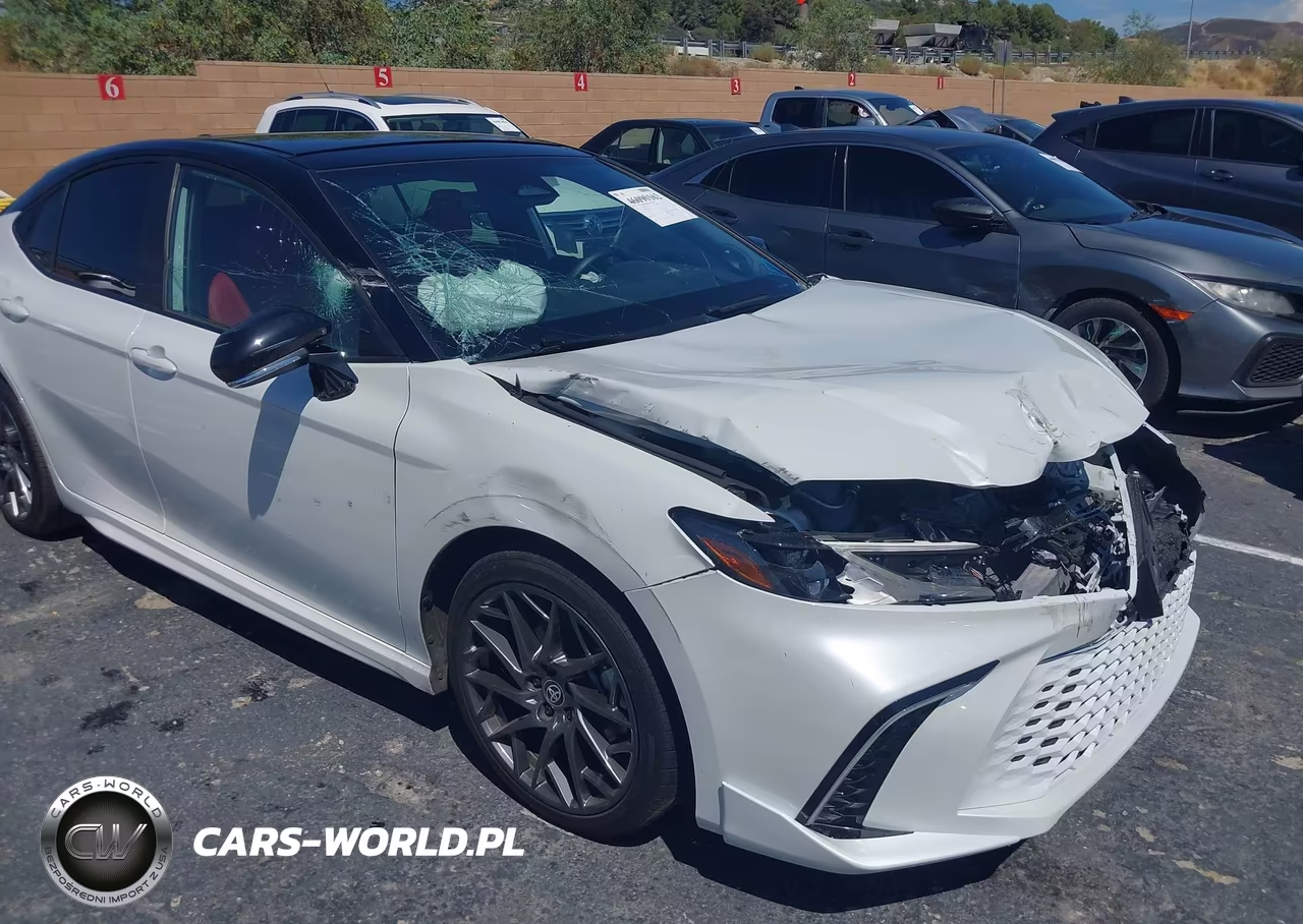 2025 Toyota Camry Xse VIN:4T1DBADK2SU028323 - 19