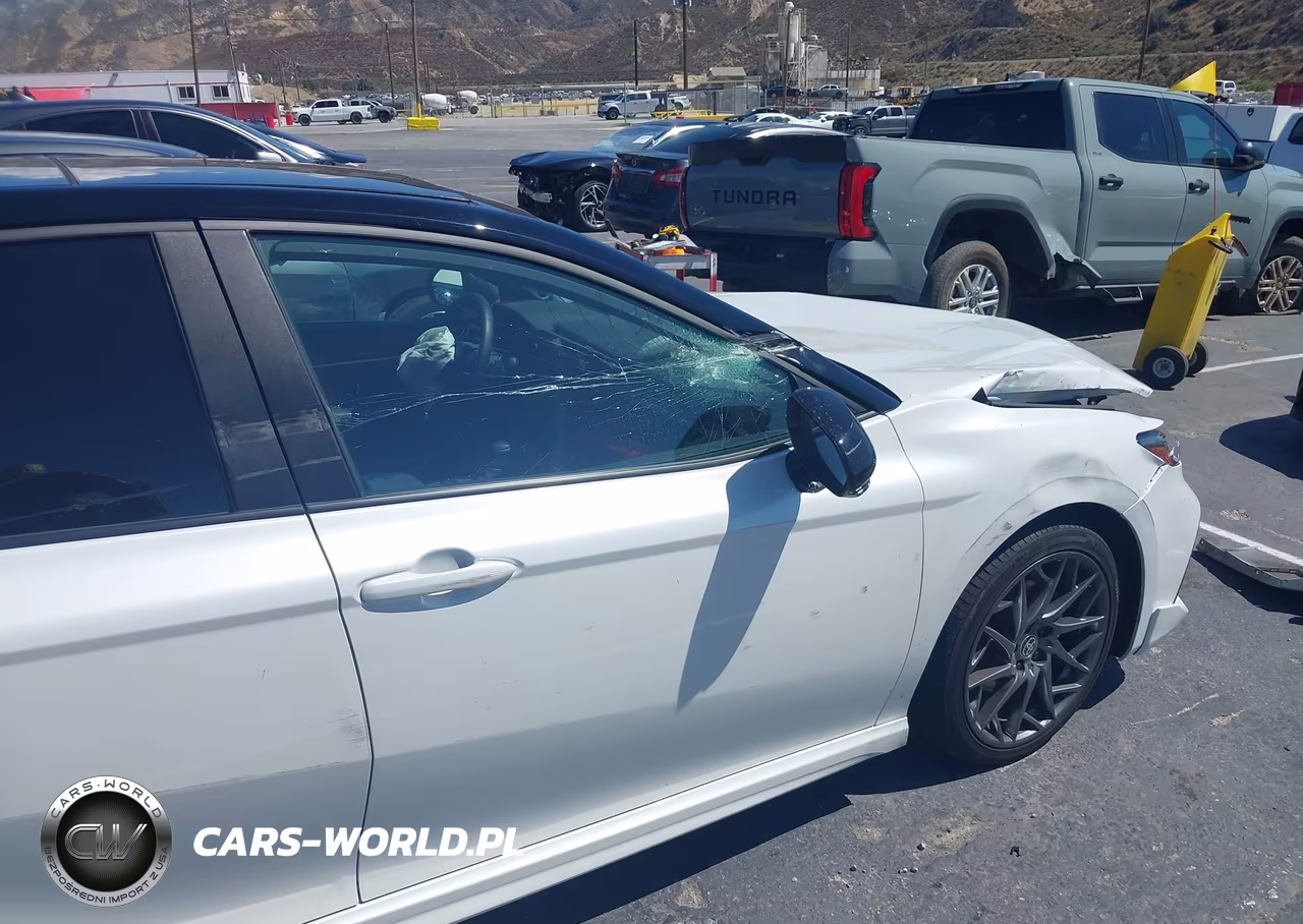 2025 Toyota Camry Xse VIN:4T1DBADK2SU028323 - 20