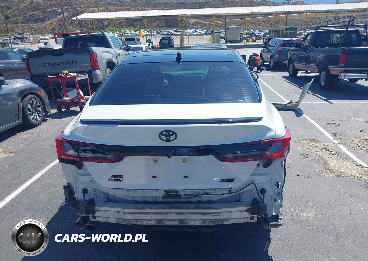 2025 Toyota Camry Xse VIN:4T1DBADK2SU028323 - 21